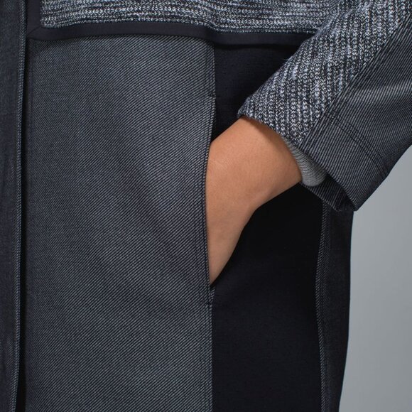 Lululemon Cocoon Car Coat Jacket (solid grey back) - Picture 8 of 9